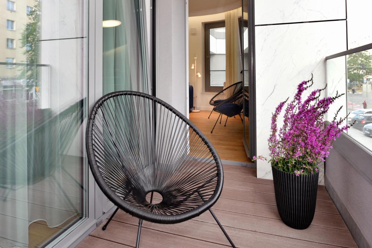 Plac Unii - Barcelona 64 Gdynia Exterior photo